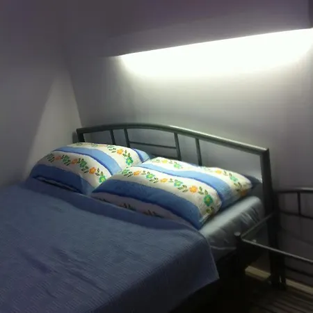 Apartment Sotorisce Silba