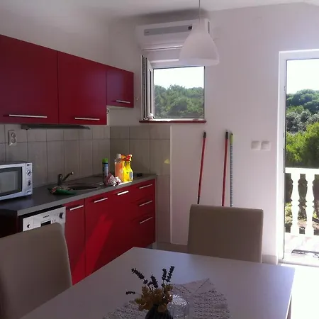 Apartment Sotorisce *